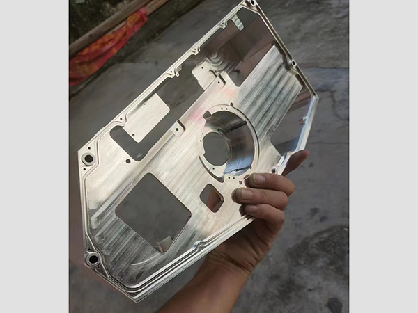 注塑模具编程入门：基础技术与操作流程解析